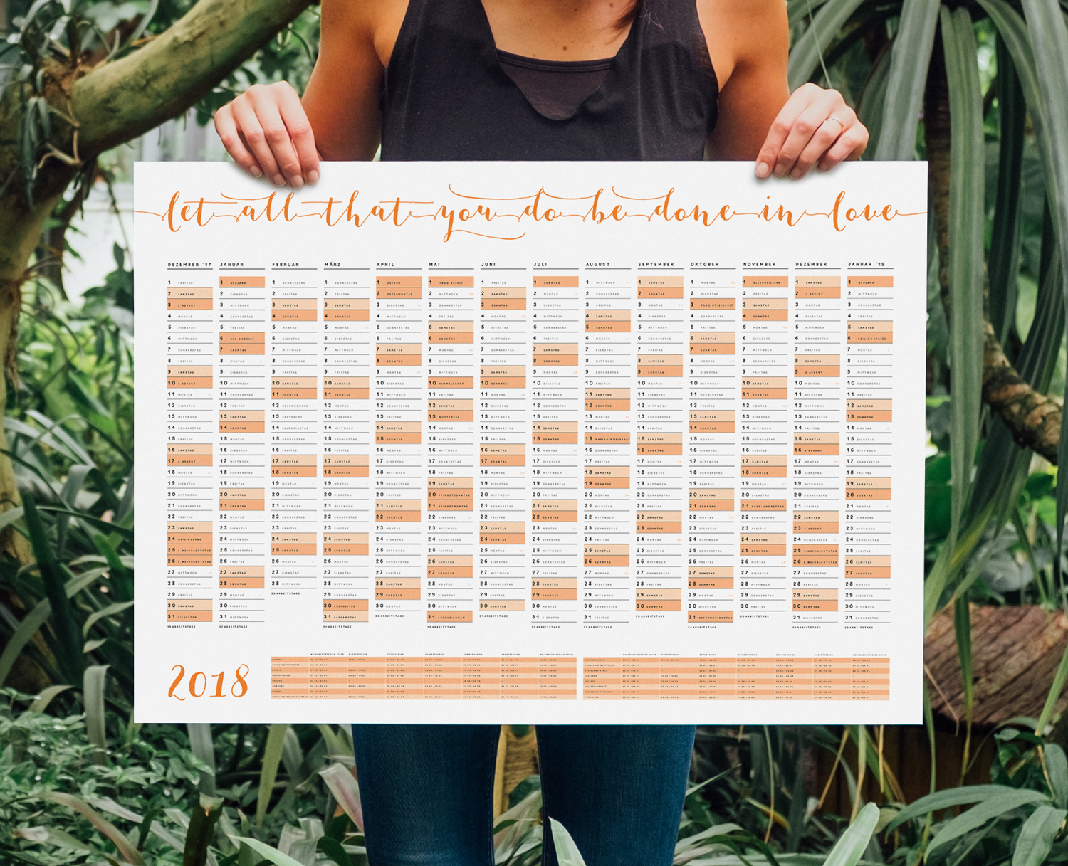 All-year wall calendar in German language. It was set in two colors in Mila Script and Mila Sans and includes day digits and names, the German holidays and the number of working days per month. At the bottom is a table of German holidays, sorted by state
